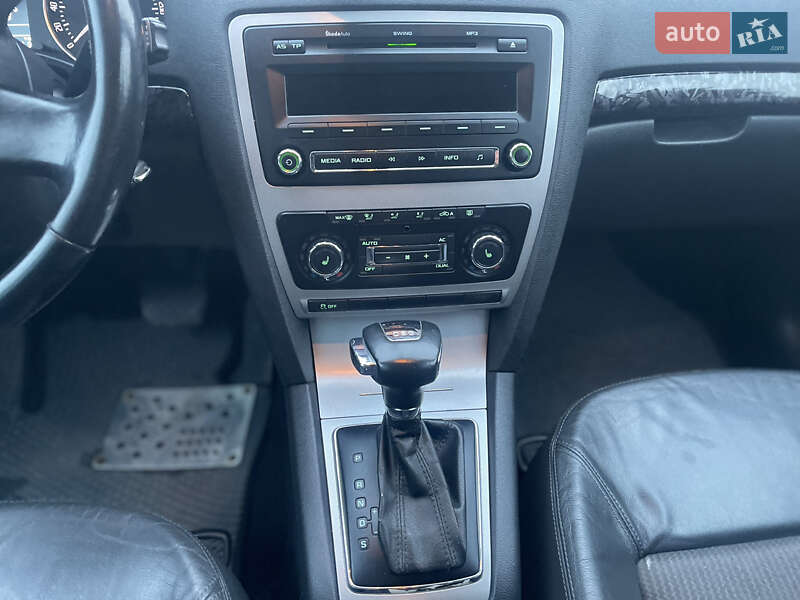 Универсал Skoda Octavia 2010 в Стрые