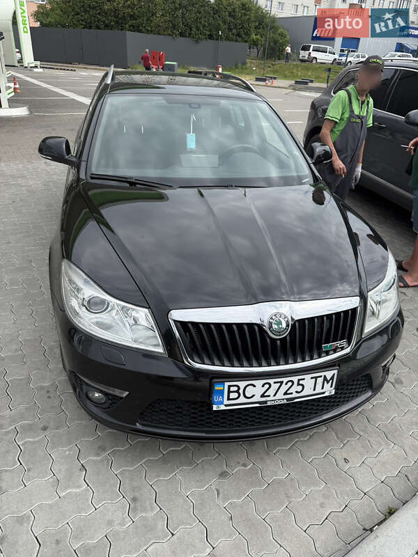 Универсал Skoda Octavia 2012 в Львове фото Универсал Skoda Octavia 2012 в Львове