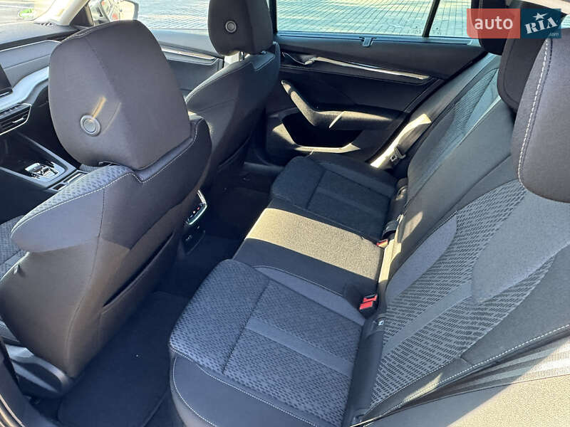 Универсал Skoda Octavia 2021 в Луцке