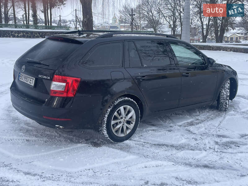Универсал Skoda Octavia 2018 в Горохове