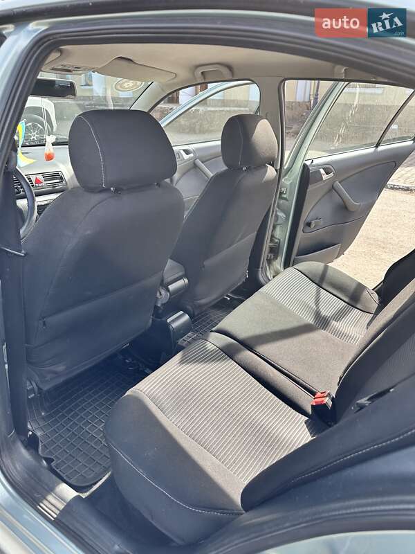 Лифтбек Skoda Octavia 2009 в Полтаве