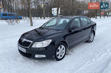 Лифтбек Skoda Octavia 2010 в Умани