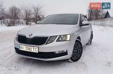 Лифтбек Skoda Octavia 2019 в Прилуках