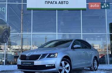 Лифтбек Skoda Octavia 2018 в Киеве