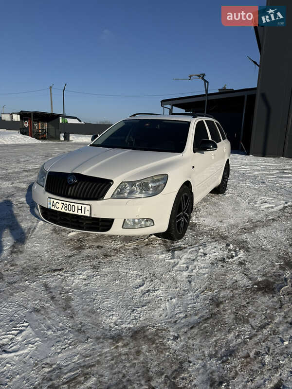 Универсал Skoda Octavia 2009 в Любомле