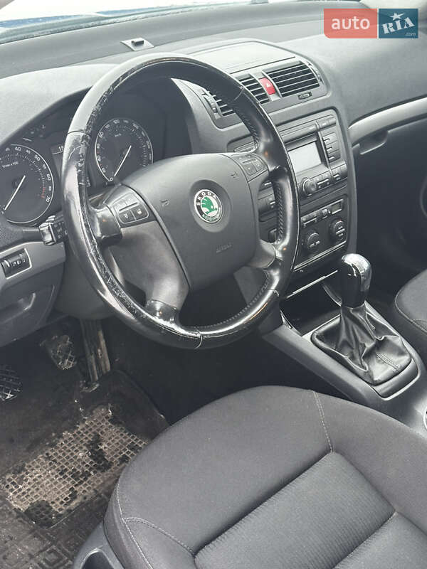 Лифтбек Skoda Octavia 2005 в Сумах