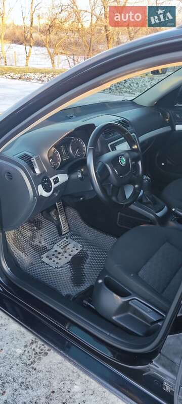 Универсал Skoda Octavia 2011 в Кривом Роге фото 17 Универсал Skoda Octavia 2011 в Кривом Роге