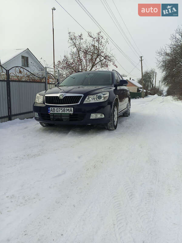 Универсал Skoda Octavia 2012 в Баре фото 2 Универсал Skoda Octavia 2012 в Баре