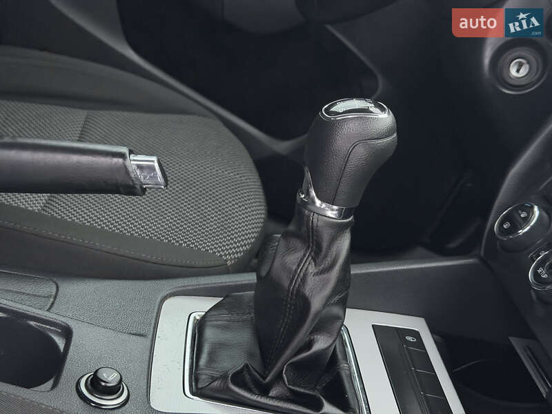 Лифтбек Skoda Octavia 2014 в Ахтырке фото 62 Лифтбек Skoda Octavia 2014 в Ахтырке