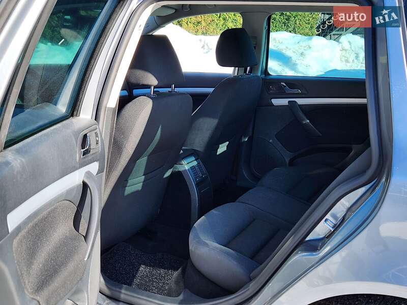 Универсал Skoda Octavia 2012 в Луцке