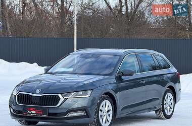 Универсал Skoda Octavia 2021 в Луцке