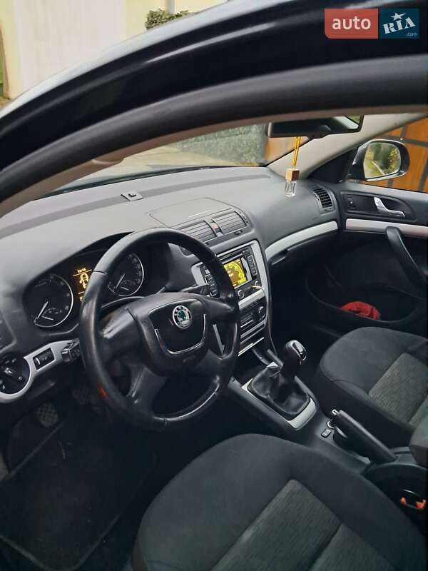 Універсал Skoda Octavia 2011 в Одесі