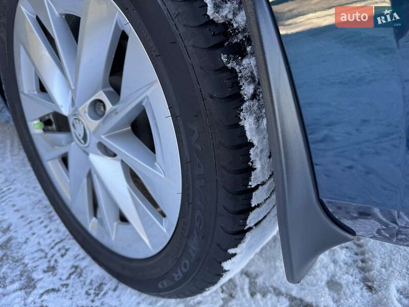 Лифтбек Skoda Octavia 2024 в Каменском