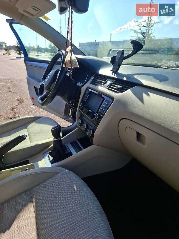 Лифтбек Skoda Octavia 2015 в Одессе