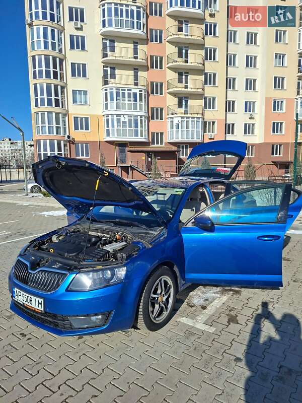 Лифтбек Skoda Octavia 2015 в Одессе