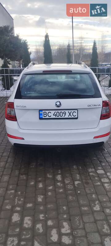 Универсал Skoda Octavia 2016 в Самборе