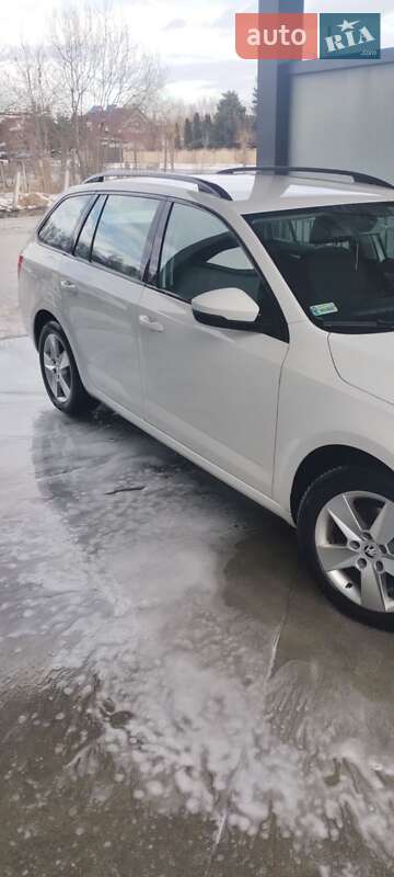 Универсал Skoda Octavia 2016 в Самборе