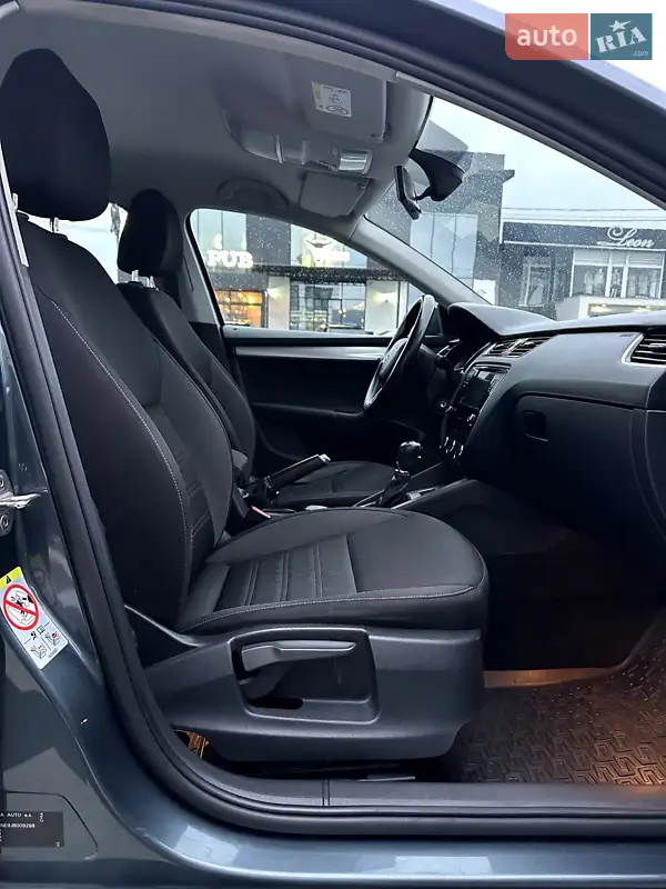 Skoda Octavia 2018 VIN TMBAJ2NE9JB009268 фото оголошення 31 з 75