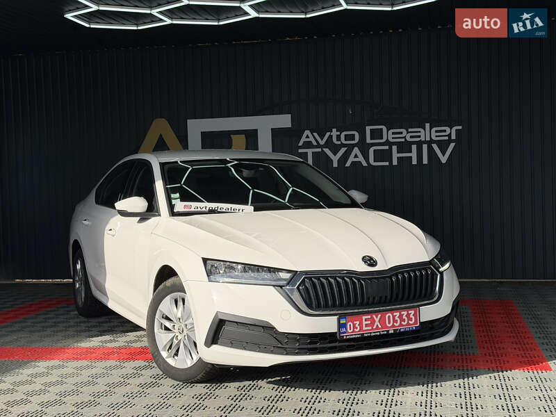 Лифтбек Skoda Octavia 2022 в Тячеве