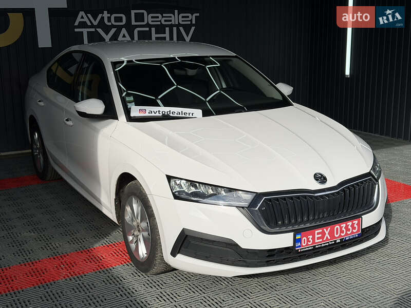 Лифтбек Skoda Octavia 2022 в Тячеве