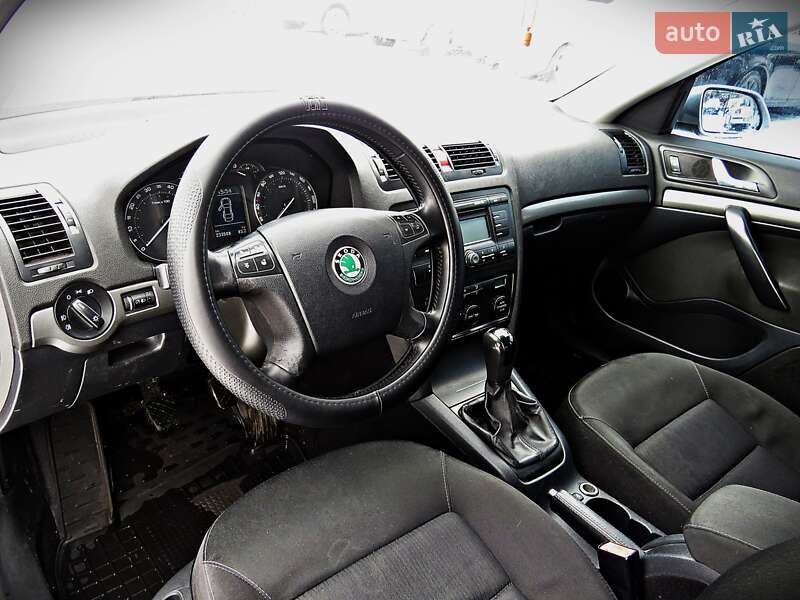 Лифтбек Skoda Octavia 2008 в Черкассах