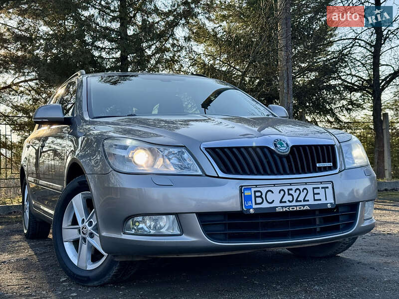 Универсал Skoda Octavia 2011 в Дрогобыче