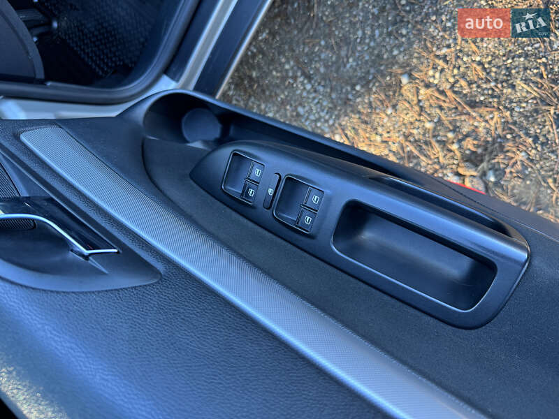 Универсал Skoda Octavia 2011 в Дрогобыче