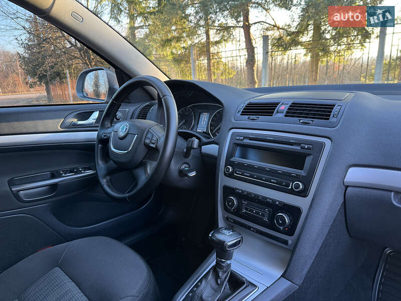 Универсал Skoda Octavia 2011 в Дрогобыче