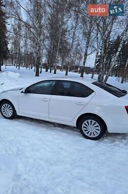 Лифтбек Skoda Octavia 2015 в Житомире