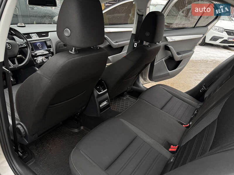 Лифтбек Skoda Octavia 2017 в Киеве фото 12 Лифтбек Skoda Octavia 2017 в Киеве