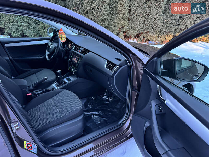 Универсал Skoda Octavia 2014 в Луцке фото 28 Универсал Skoda Octavia 2014 в Луцке