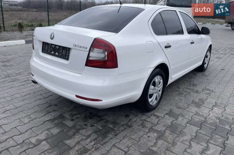 Лифтбек Skoda Octavia 2011 в Желтых Водах