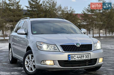 Универсал Skoda Octavia 2011 в Самборе