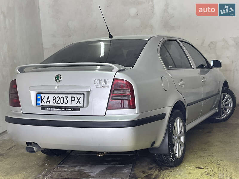 Лифтбек Skoda Octavia 2006 в Киеве