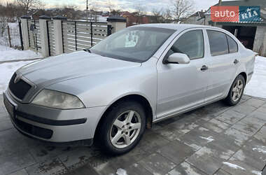 Лифтбек Skoda Octavia 2008 в Новояворовске