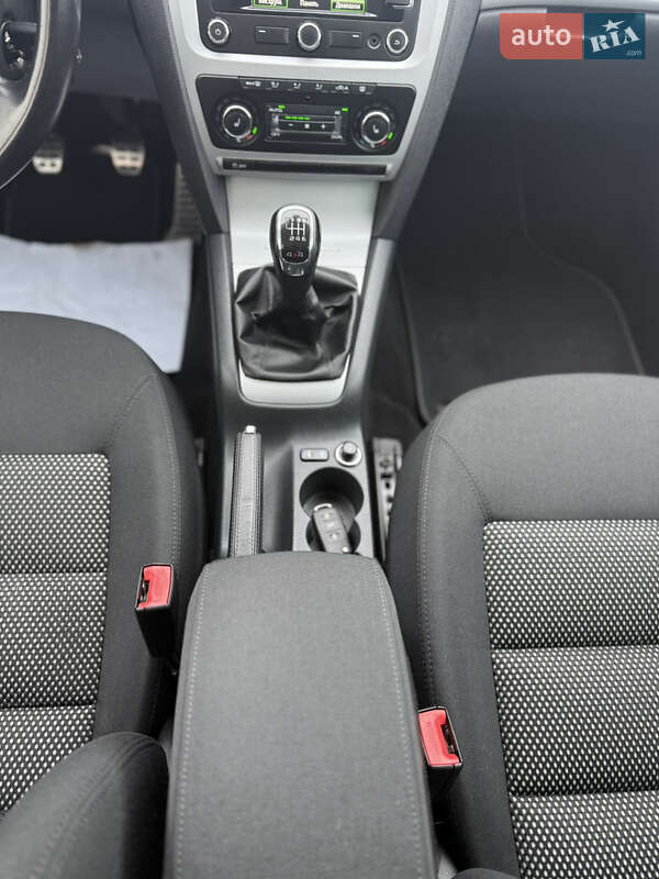 Универсал Skoda Octavia 2012 в Луцке