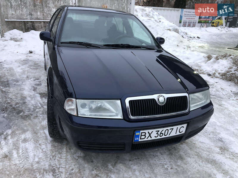 Лифтбек Skoda Octavia 2000 в Хмельницком