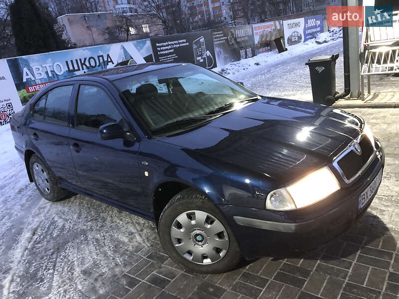 Лифтбек Skoda Octavia 2000 в Хмельницком