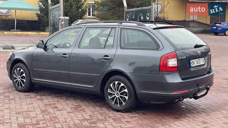 Универсал Skoda Octavia 2010 в Ровно фото 4 Универсал Skoda Octavia 2010 в Ровно