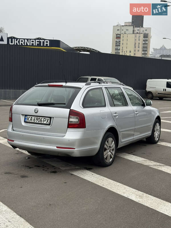Универсал Skoda Octavia 2010 в Киеве фото 8 Универсал Skoda Octavia 2010 в Киеве