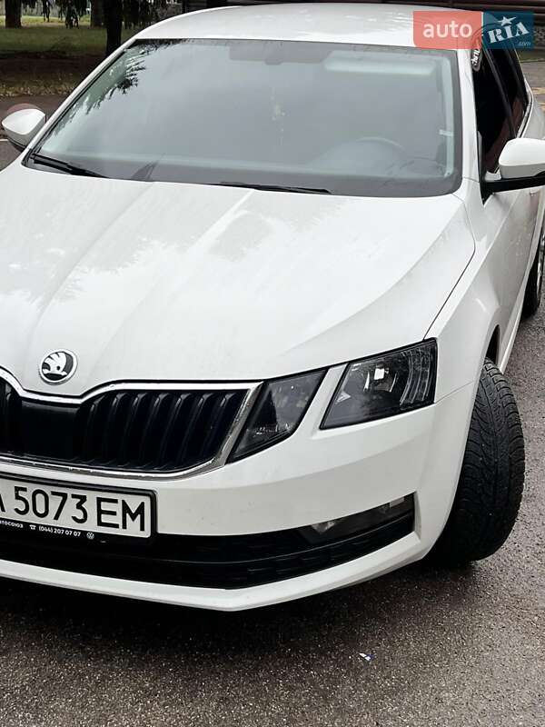 Універсал Skoda Octavia 2017 в Миронівці