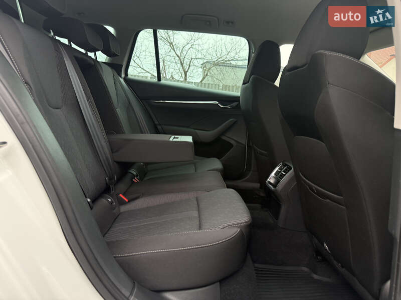 Универсал Skoda Octavia 2022 в Луцке фото 45 Универсал Skoda Octavia 2022 в Луцке