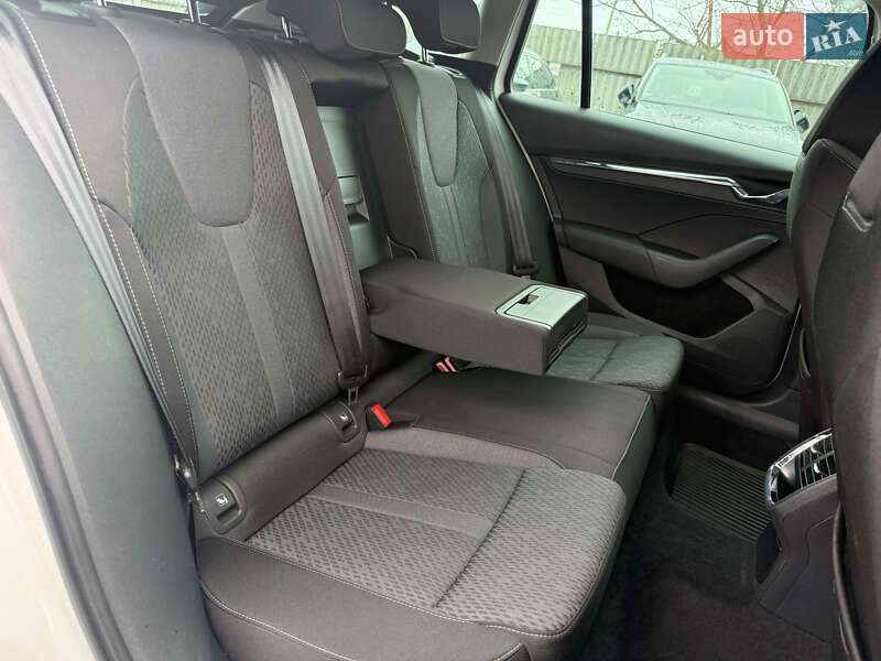 Универсал Skoda Octavia 2022 в Луцке фото 47 Универсал Skoda Octavia 2022 в Луцке