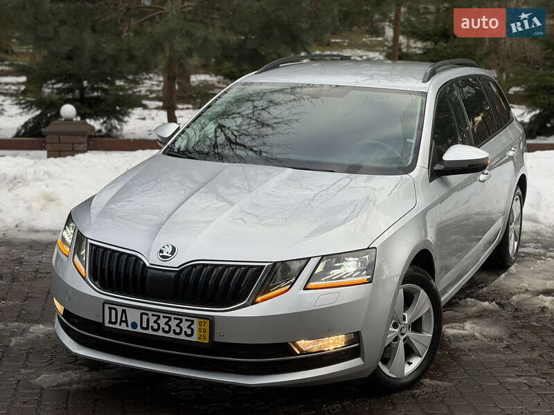Универсал Skoda Octavia 2019 в Львове