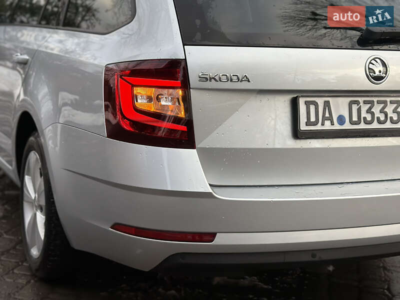Универсал Skoda Octavia 2019 в Львове