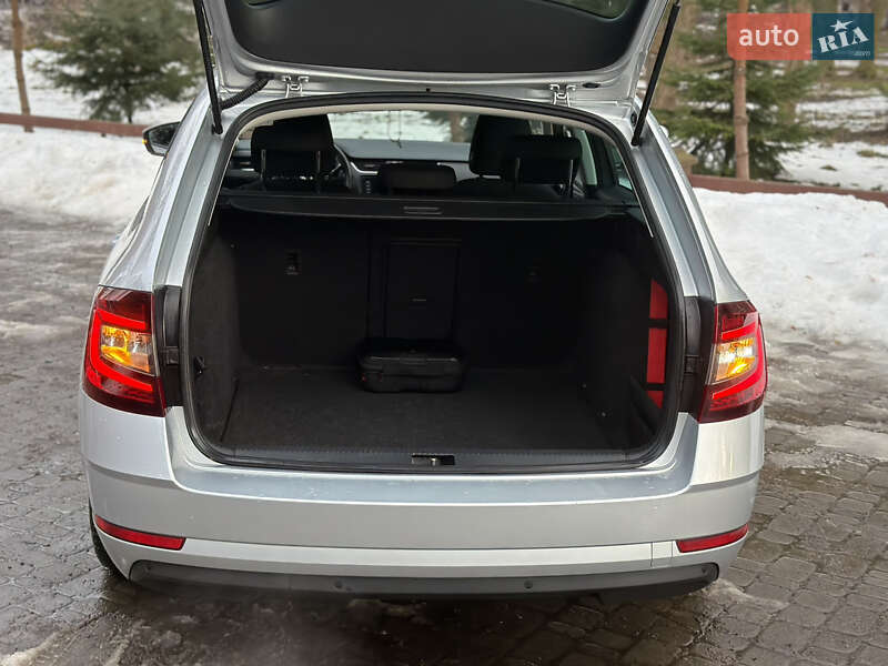 Универсал Skoda Octavia 2019 в Львове