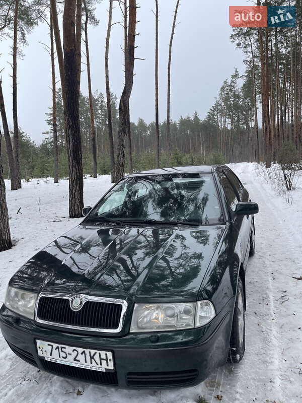 Лифтбек Skoda Octavia 2001 в Бабинцам