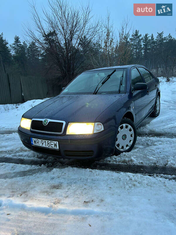 Лифтбек Skoda Octavia 2003 в Шевченкове фото Лифтбек Skoda Octavia 2003 в Шевченкове