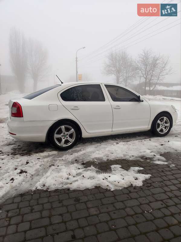 Лифтбек Skoda Octavia 2012 в Каменец-Подольском