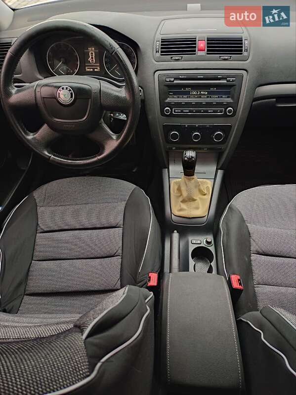 Лифтбек Skoda Octavia 2012 в Каменец-Подольском